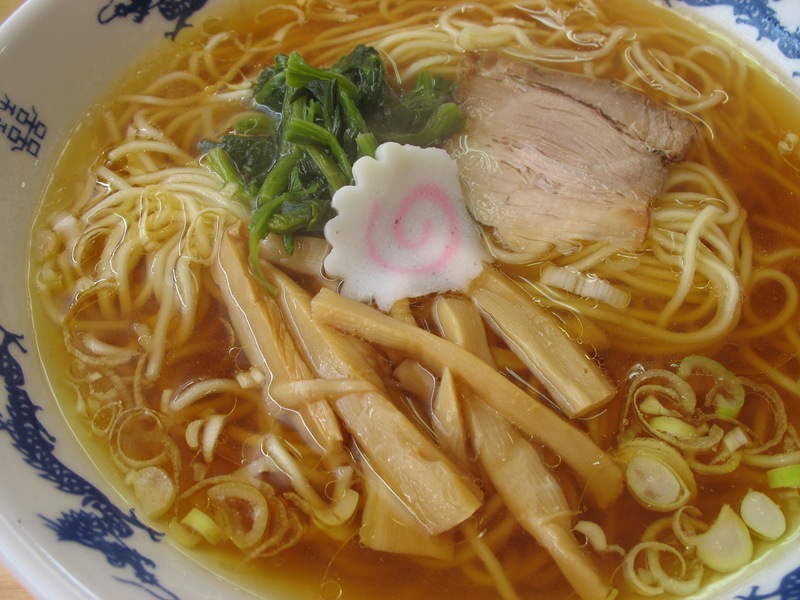 鶏がら正油ラーメン