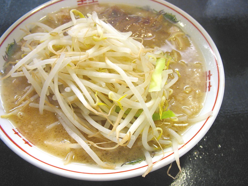 ラーメン普通 650円