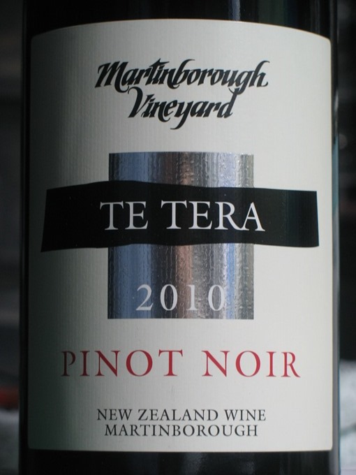 TE TERA PINOT NOIR 2010