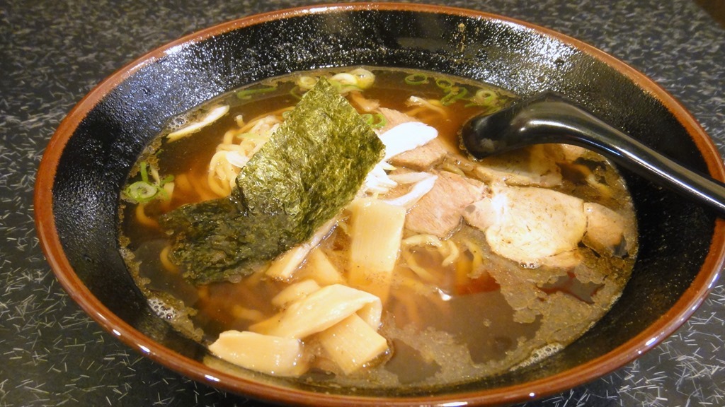 極・醤油ラーメン