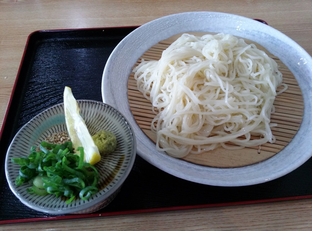 手打ち そうめん